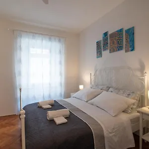 Apartamento Ttapartmani 