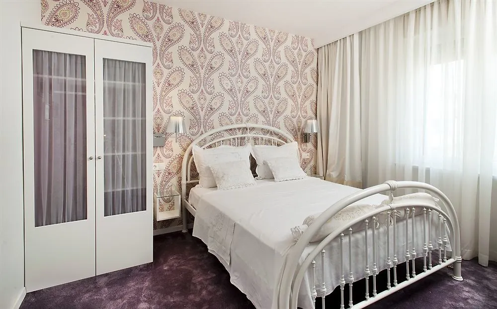 Boban Luxury Suites Split 4*,