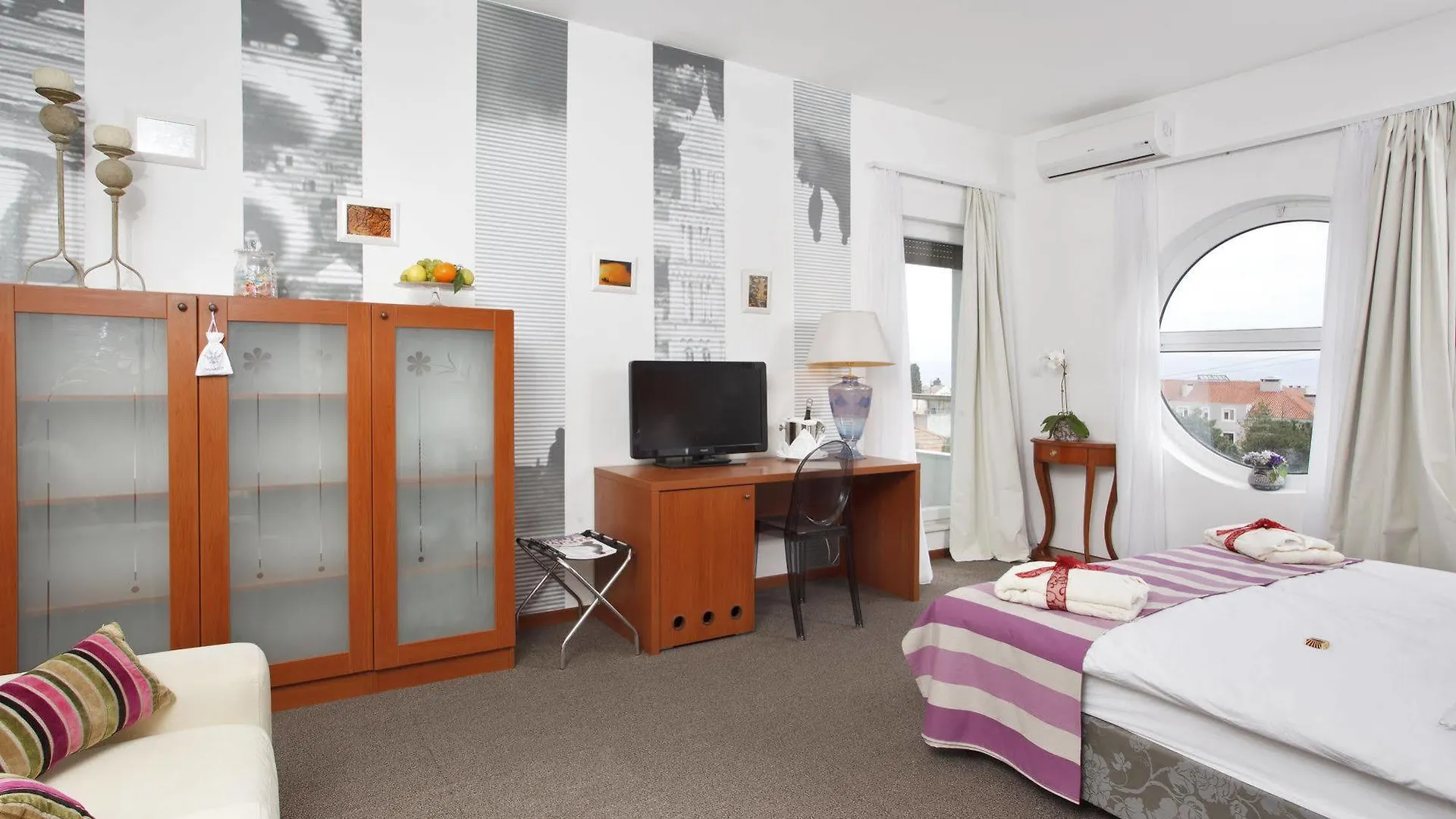 Boban Luxury Suites Split 4*,  Kroatien